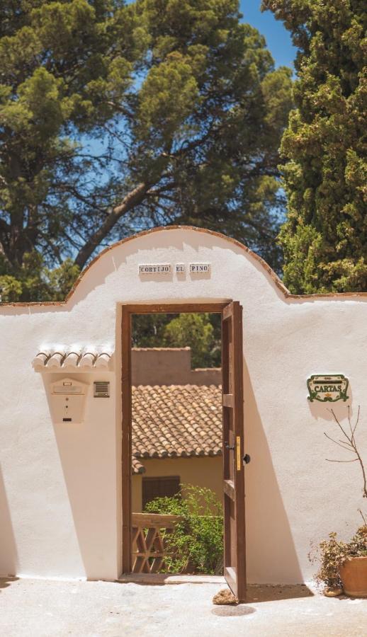 Cortijo El Pino Retreat Albuñuelas Exterior foto